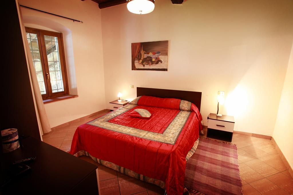 Agriturismo Licensì Del Bresà Vila Monzambano Quarto foto