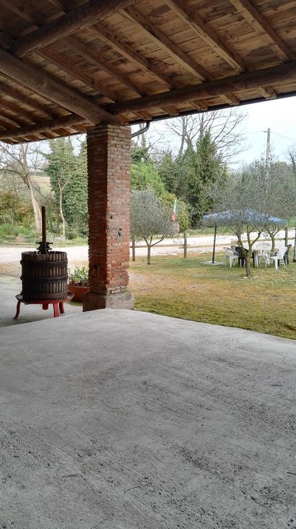 Agriturismo Licensì Del Bresà Vila Monzambano Exterior foto